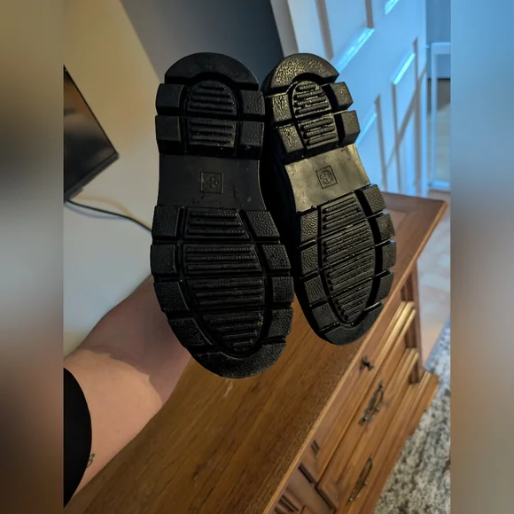 Dr. Martens Women's Combs Boot - Black - Picture 4 of 5